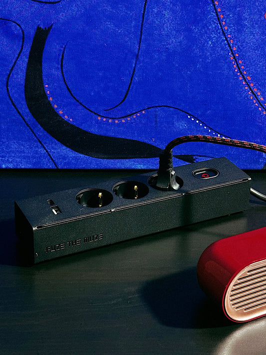 Muze 2.0 - Matte Black